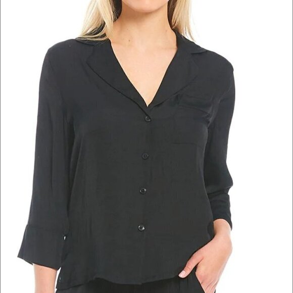 2 for $26 NWT VAN WINKLE & CO Solid Soft Satin Top - Size Large - Picture 1 of 10